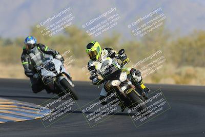 media/May-14-2023-SoCal Trackdays (Sun) [[024eb53b40]]/Turn 7 (740am)/